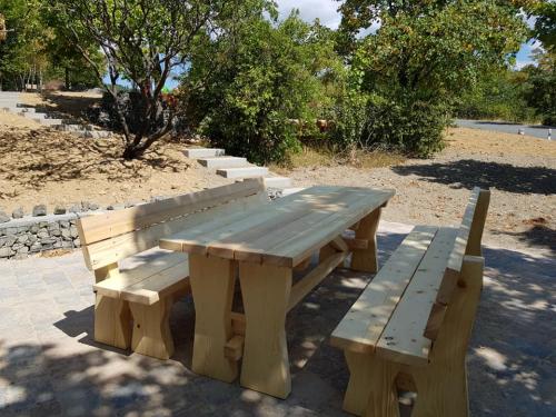 Gastro/Kommune - Gemeinde Espenschied Dorfplatz